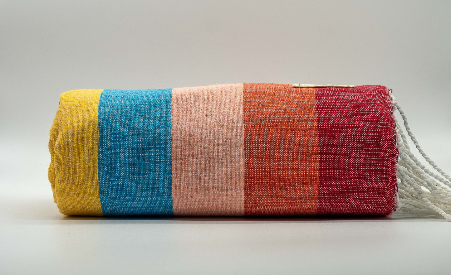 Rojo, naranja, salmón, azul turquesa, amarillo, natural