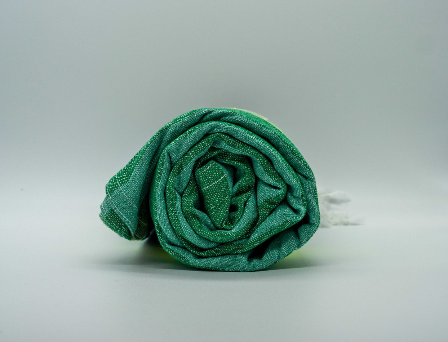 Verde bosque, verde hoja, verde esmeralda, verde neon, verde bandeja, verde aqua