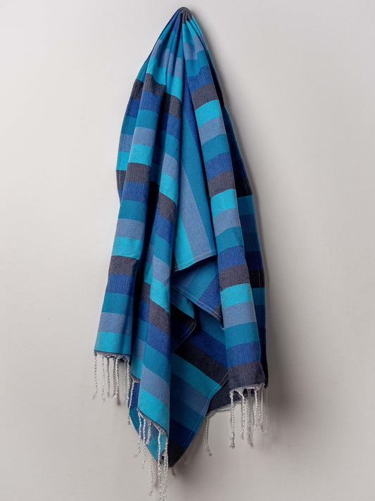 Azul rey, azul turquesa, azul celeste, azul marino, azul cielo