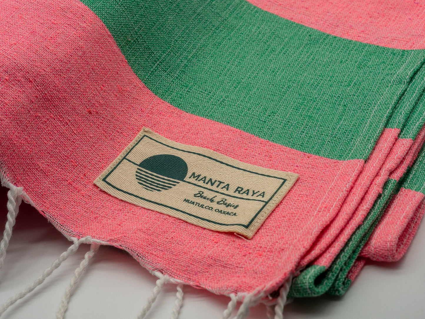 Rosa Neón, Verde Hoja