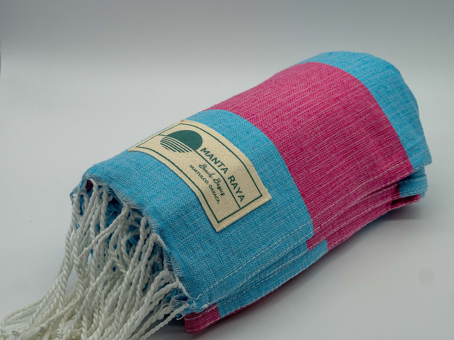 Azul Cielo, Rosa Mexicano