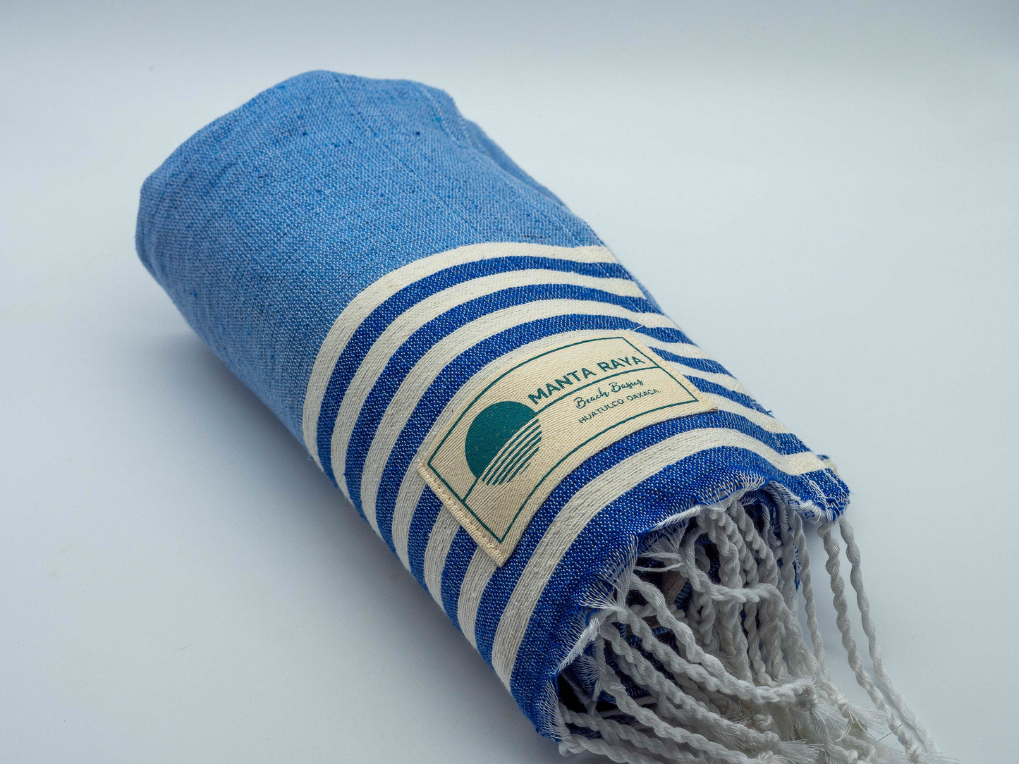 Azul cielo, Azul Rey, Crudo