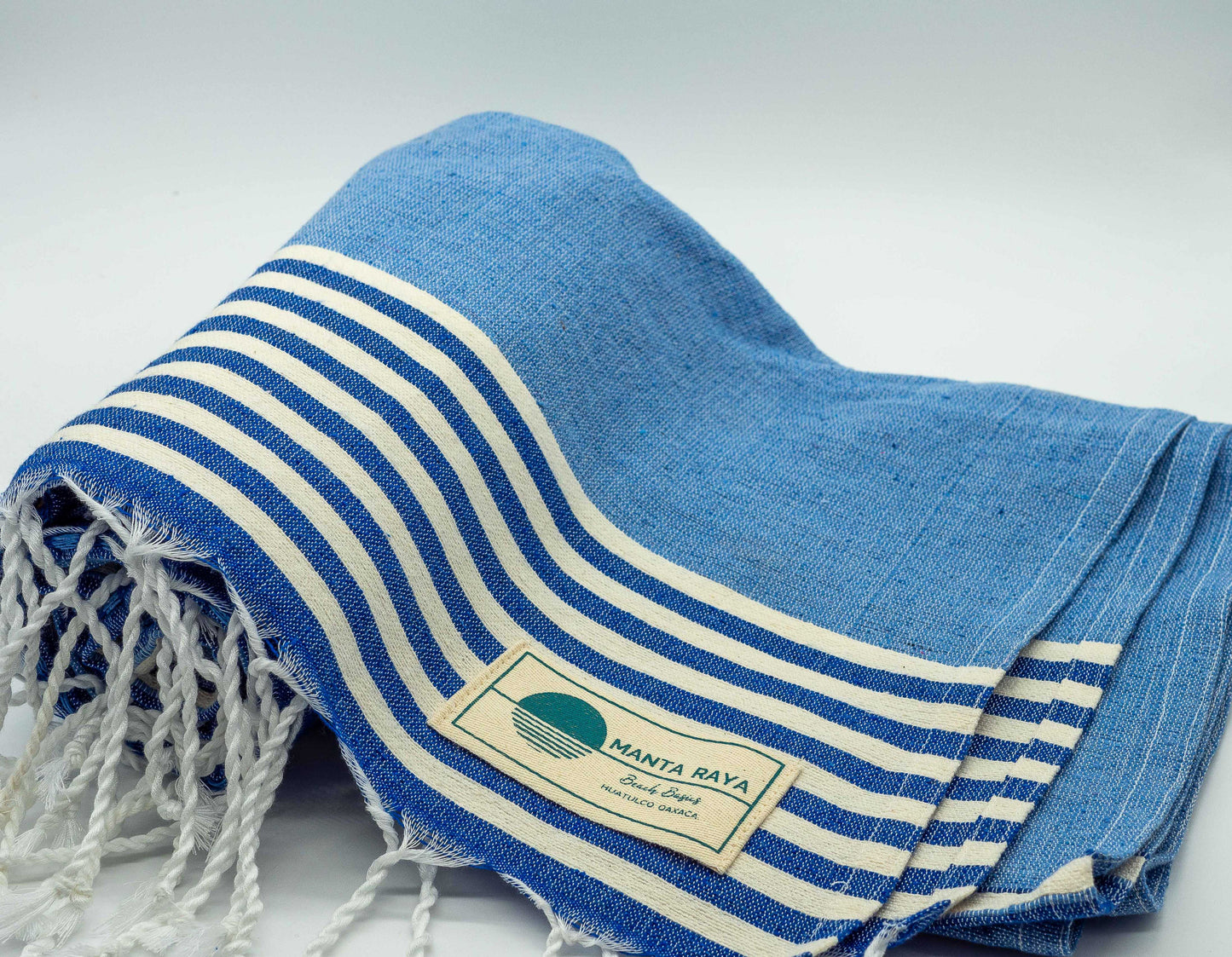 Azul cielo, Azul Rey, Crudo