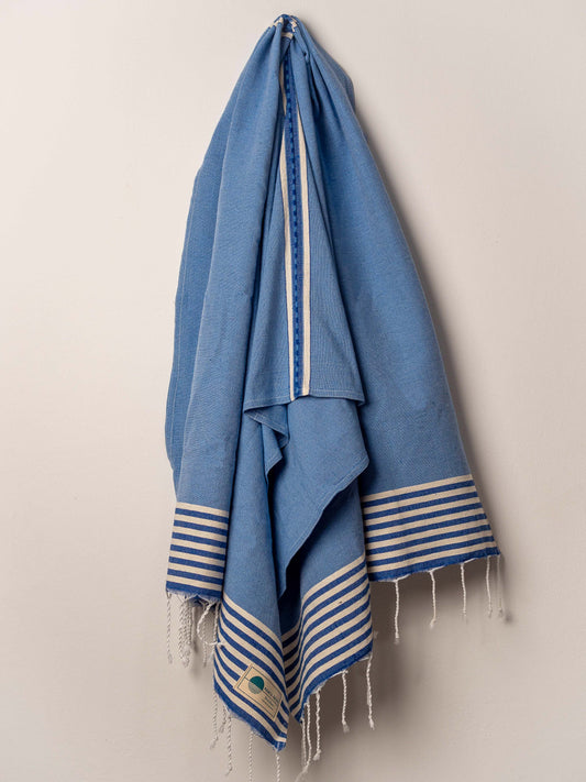 Azul cielo, Azul Rey, Crudo